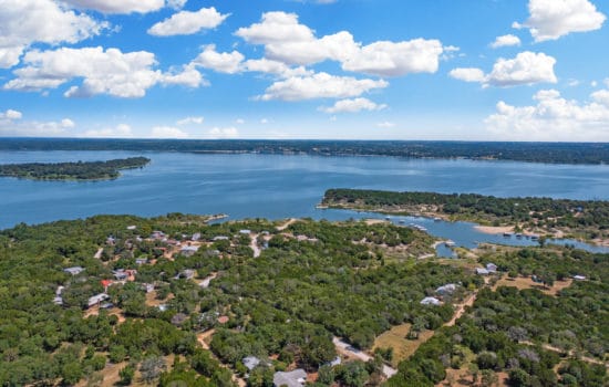 SOLD: 🛥️ 🏊‍♀️ 1.25 Acre Lakefront Lot on Lake Whitney with Utilities 🍹👙